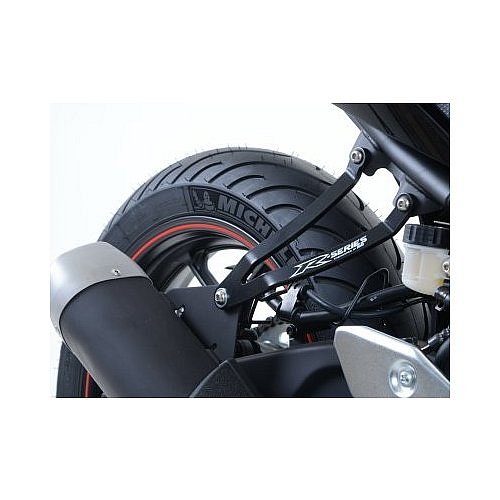 (imagen para) Tirante de Escape (1) & tapa ciega - Yamaha R25 2014 en adelante, R3 2015 en adelante