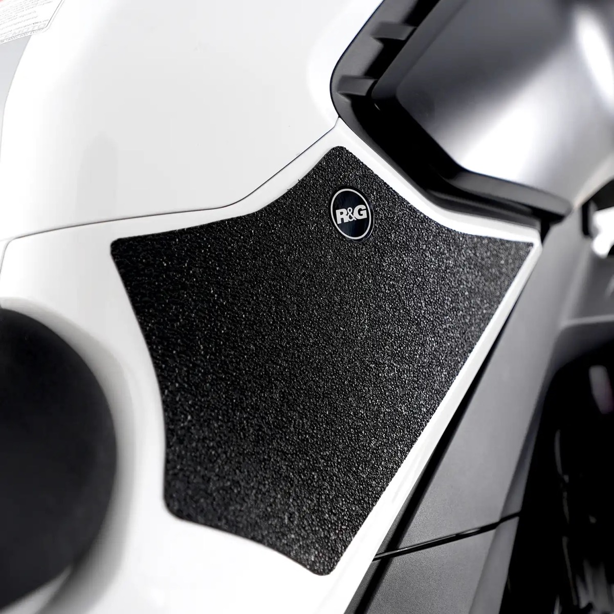 (image for) Traction/Grip Pads (2) - CFMoto 800 NK 2023 onwards