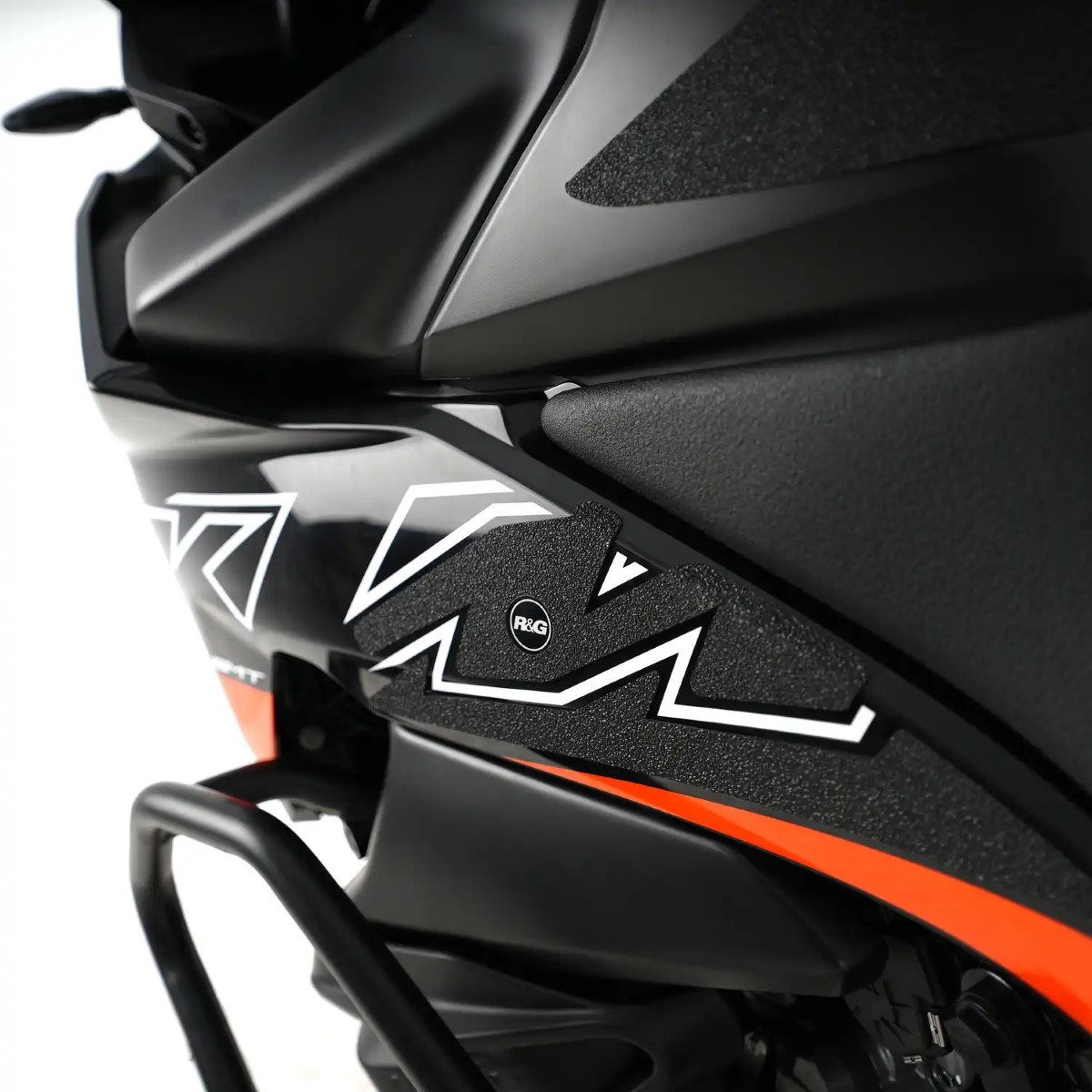 (imagen para) Antideslizantes Depósito (4) - KTM 890 SMT 2023 en adelante