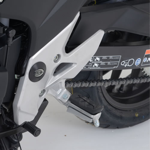 (imagen para) Tapon de Chasis (1) DCH/IZQ - Honda CBR500R, CB500F/X 2013-2015