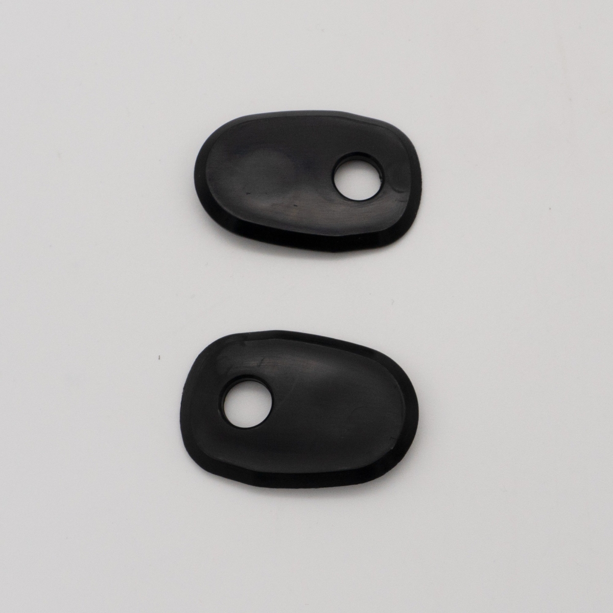 (imagen para) Adaptadores para Intermitentes (2) - Suzuki GSX-S1000 GT 2022 en adelante / GX 2024 en adelante, Katana 2019 en adelante, GSX-R1000 2017 en adelante