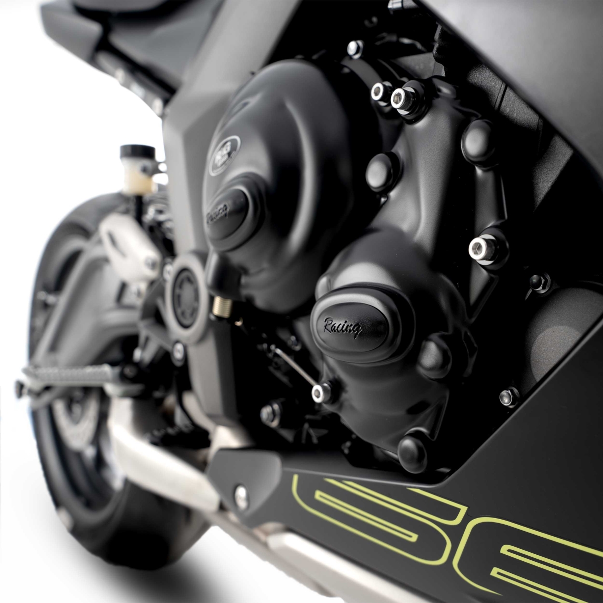 (image for) Engine Case Cover kit (3) Race - Triumph Trident 660 2021+
