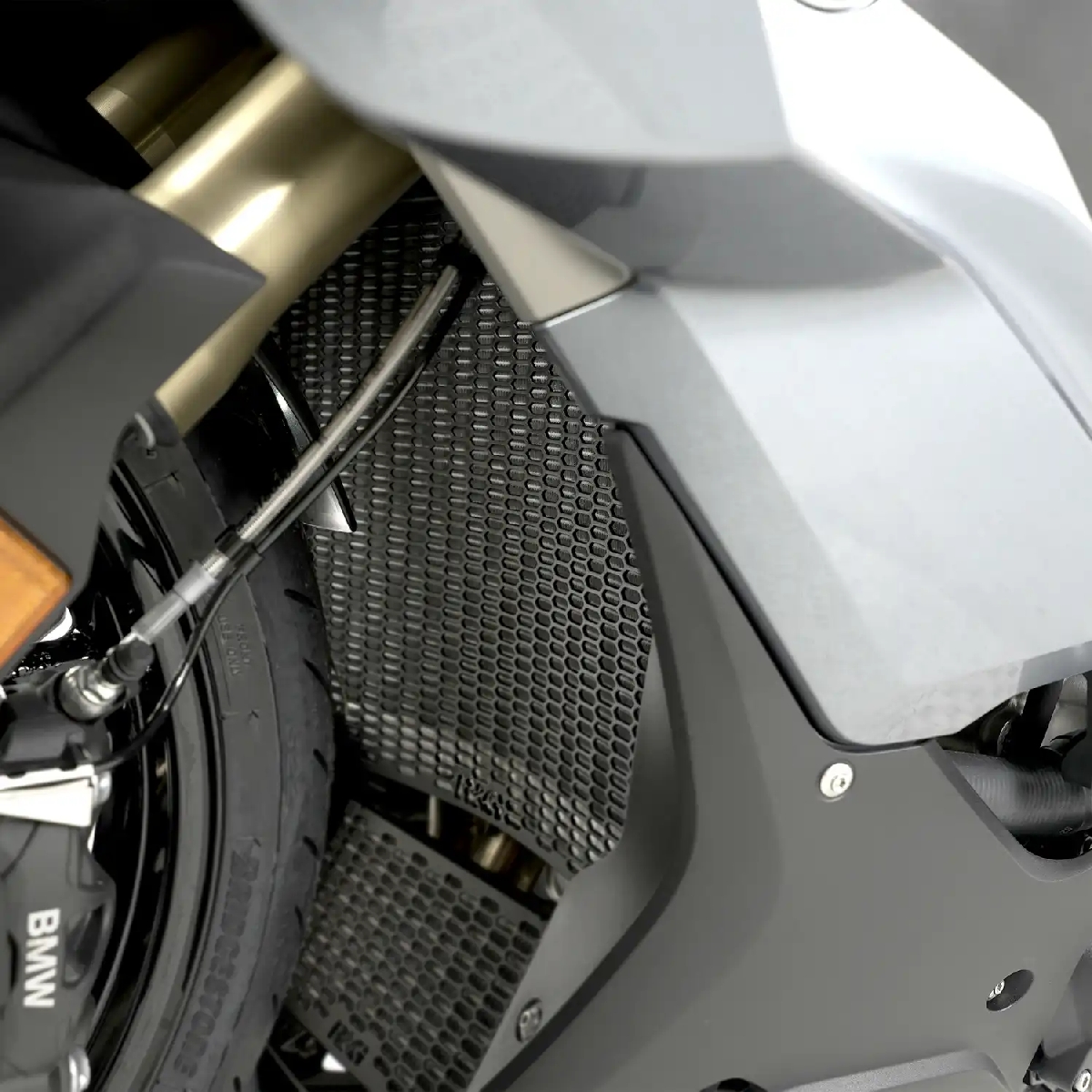 (image for) Pro Radiator and Oil Cooler Guard Set (2) - BMW S1000RR 2019+, S1000XR 2020+, M1000XR 2024+, S1000R/M1000RR 2021+, M1000R 2023+