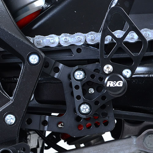 (imagen para) Estriberas - BMW S1000R 2017-2020, S1000RR 2015-2018
