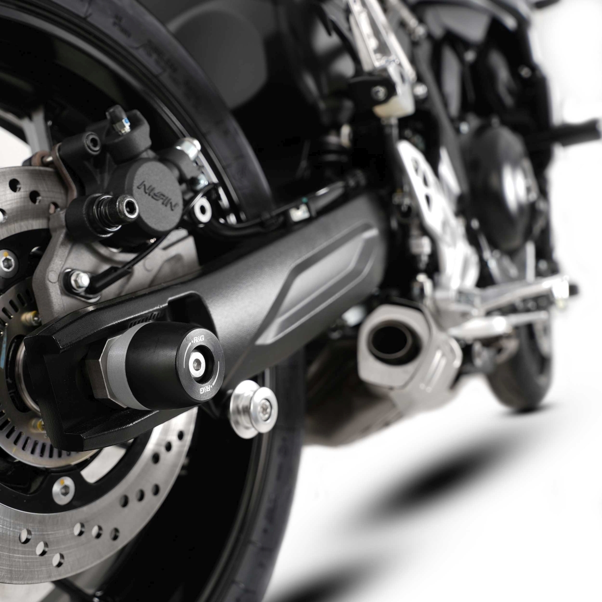 (imagen para) Topes Basculante APEX - Suzuki GSX-8T/TT 2025+ / GSX-8S 2023+ / GSX-8R 2024+ / V-Strom 800 DE 2023+